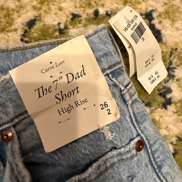 Abercrombie The 7” Dad Short NWT curve love - Picture 3 of 4